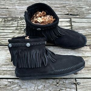Fringe Black Suede Minnetonka Booties Size 8